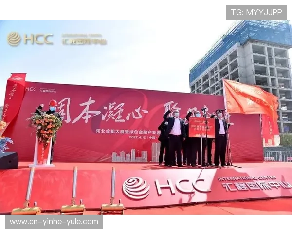 奥尔德姆足球俱乐部历史沿革与发展：从辉煌到重建的奋进之路